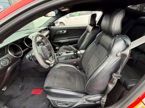 Used 2016 Ford Mustang Shelby GT350 w/ Technology Package image 12