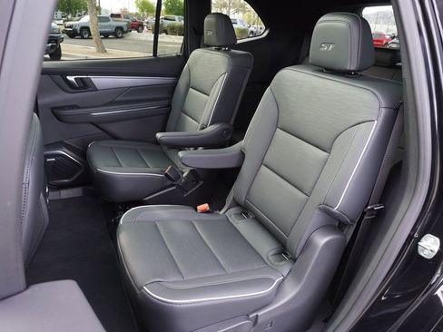 New 2026 Buick Enclave Sport Touring w/ Power Package image 9