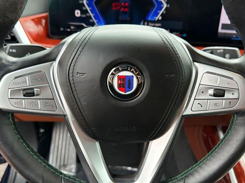 Used 2024 BMW ALPINA XB7 AWD/4WD image 17
