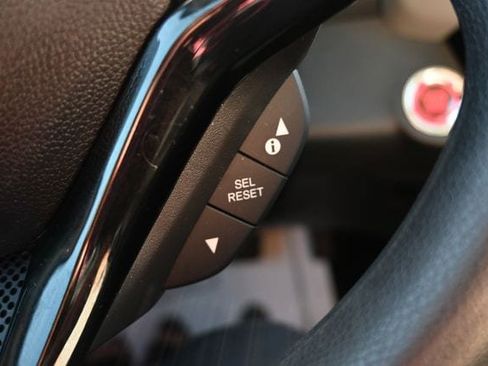 Used 2019 Honda HR-V EX image 37