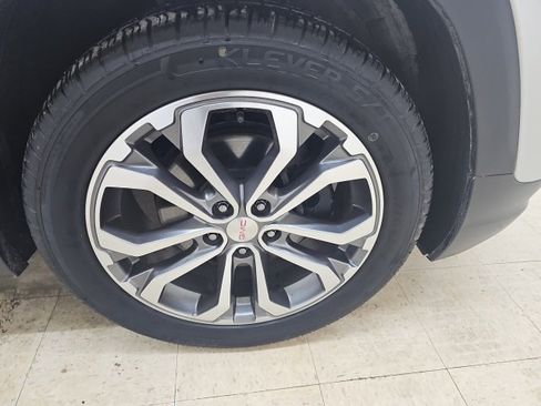 Used 2020 GMC Terrain SLT w/ Preferred Package image 8