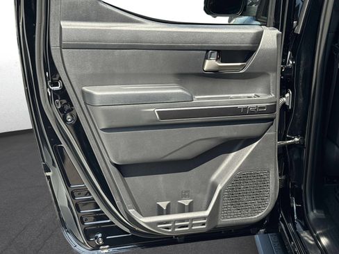 Used 2025 Toyota Tacoma TRD Off-Road w/ TRD Off Road Premium Package AWD/4WD image 11