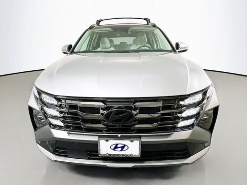 New 2026 Hyundai Tucson Limited FWD image 2