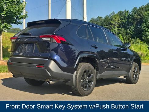 Used 2025 Toyota RAV4 XLE w/ Convenience Package FWD image 4