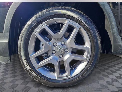 Used 2023 Honda Passport EX-L image 7