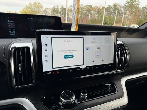 New 2025 Ford Expedition Max Platinum w/ Stealth Performance Package image 16