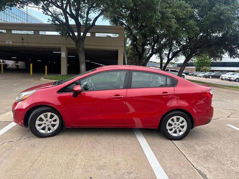 Used 2013 Kia Rio LX w/ PWR Pkg FWD image 2