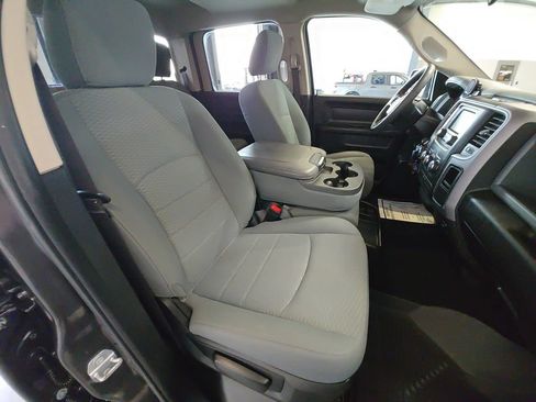 Used 2019 RAM 1500 Tradesman w/ Tradesman SXT Package AWD/4WD image 30