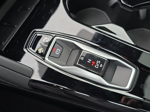 New 2025 Audi Q5 Premium Plus image 21