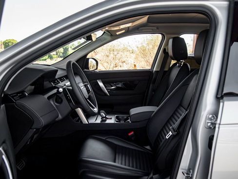 New 2024 Land Rover Discovery Sport S image 14