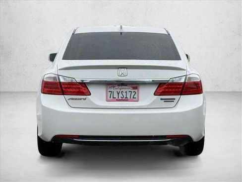 Used 2015 Honda Accord Touring image 6