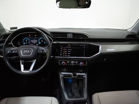 Used 2024 Audi Q3 2.0T Premium Plus w/ Premium Plus Package AWD/4WD image 10