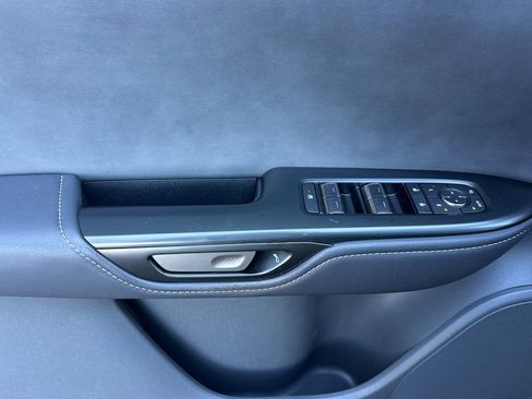 Used 2024 Lexus RZ 300e Premium image 12