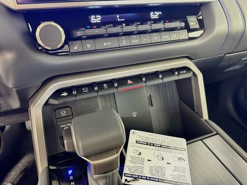 New 2026 Toyota Tundra Platinum image 21