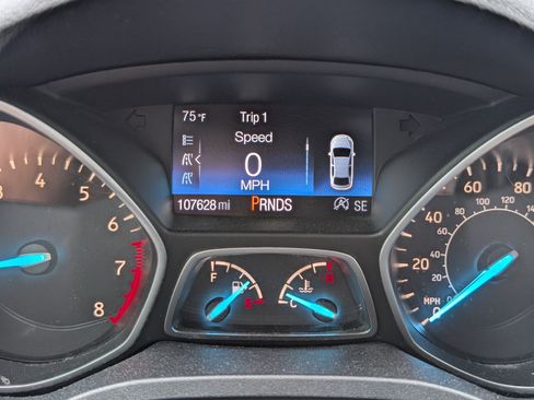 Used 2017 Ford Escape Titanium FWD image 12