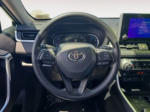 Certified 2025 Toyota RAV4 XLE AWD/4WD image 12