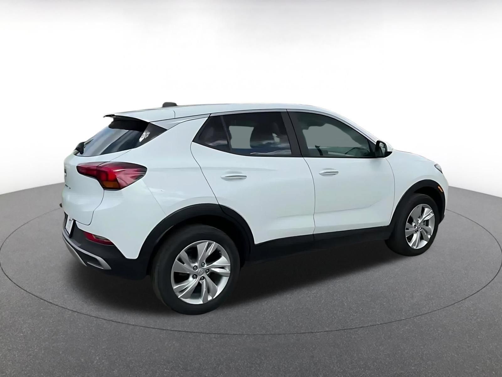 Used 2025 Buick Encore GX Preferred AWD/4WD image 13