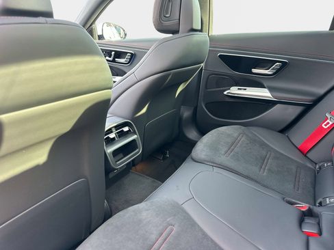 New 2026 Mercedes-Benz E 53 AMG e 4MATIC Sedan image 14