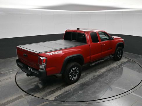 Used 2020 Toyota Tacoma TRD Off-Road image 31
