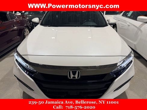 Used 2020 Honda Accord Sport image 2