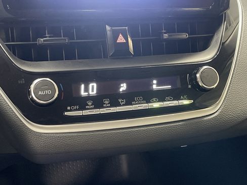 Used 2024 Toyota Corolla LE FWD image 23