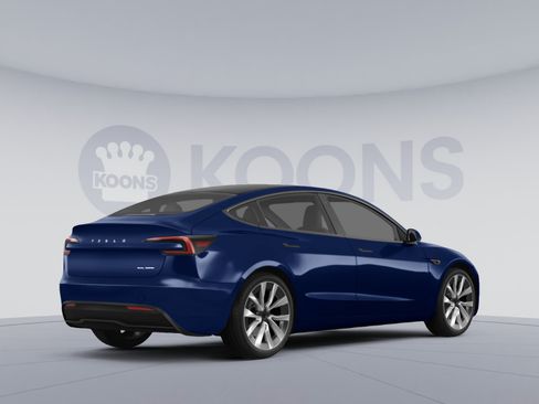 Used 2024 Tesla Model 3 Standard Range RWD image 4