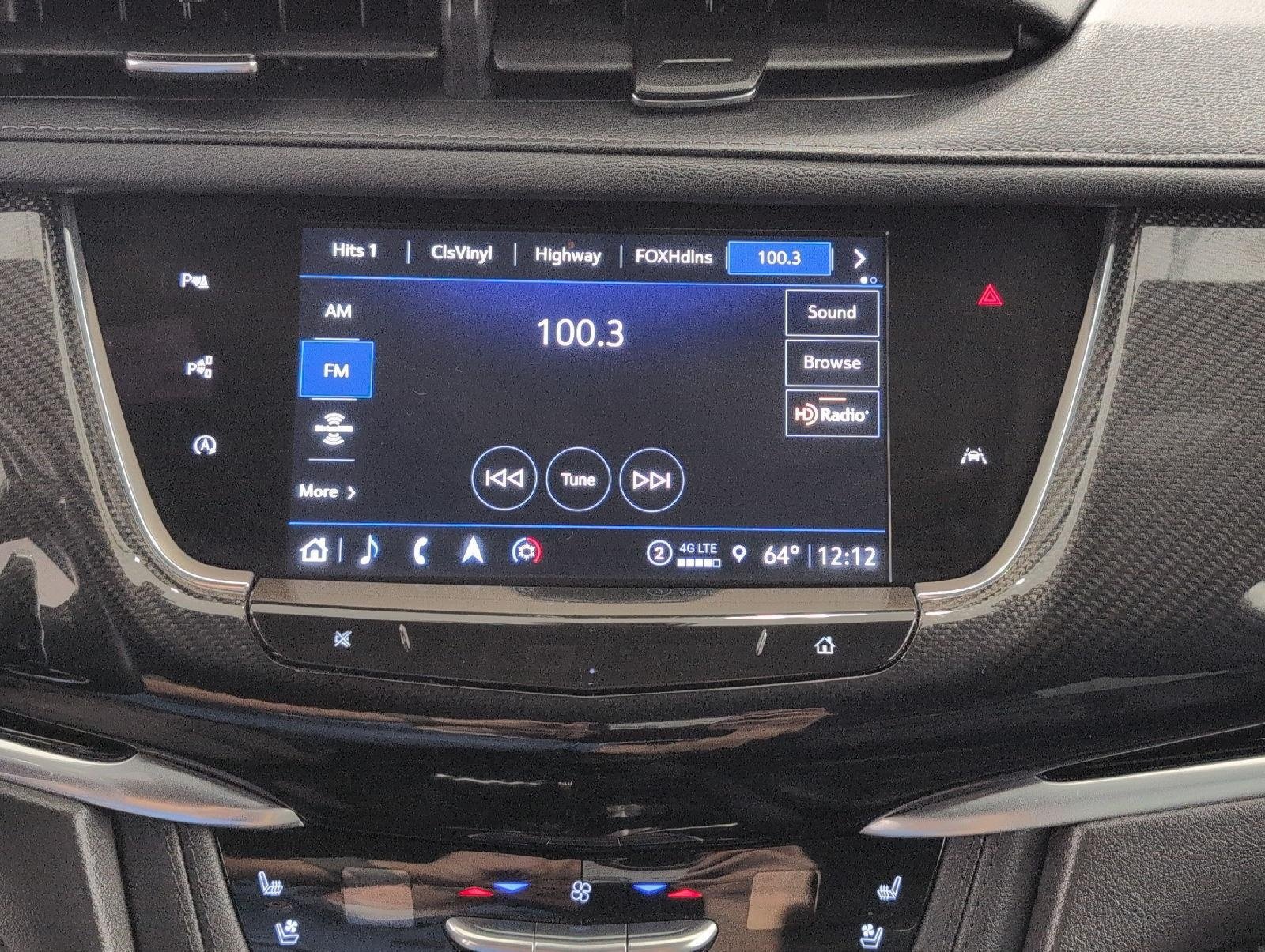 Certified 2024 Cadillac XT6 Sport w/ Technology Package AWD/4WD image 7