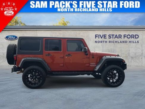 Used 2014 Jeep Wrangler Unlimited Sport w/ Quick Order Package 24S AWD/4WD image 10