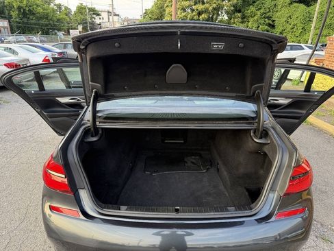 Used 2018 BMW 740i RWD image 14