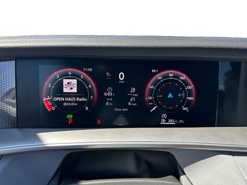 Used 2025 Volkswagen Tiguan SE R-Line AWD/4WD image 12