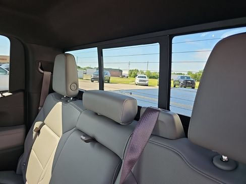 Used 2020 GMC Sierra 1500 SLT w/ SLT Premium Package AWD/4WD image 28