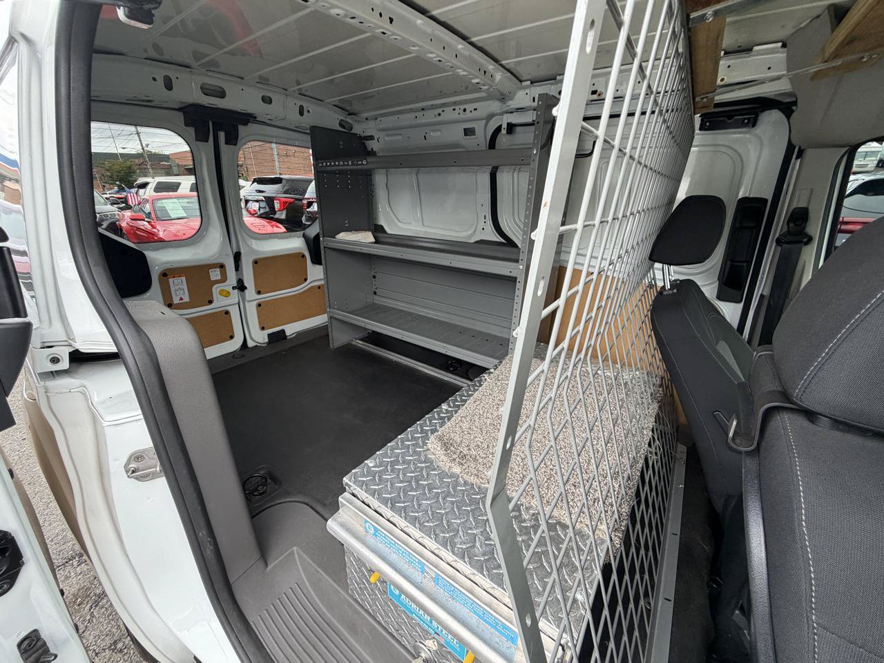 Used 2023 Ford Transit Connect XLT FWD image 17
