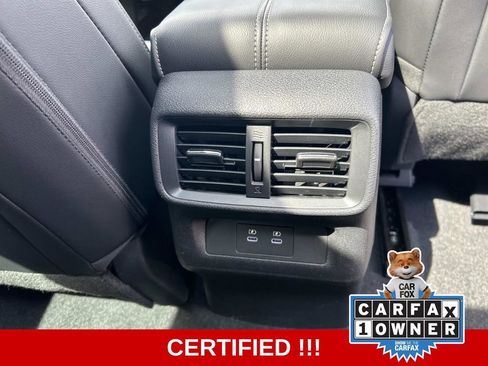 Certified 2025 Nissan Murano SL image 17