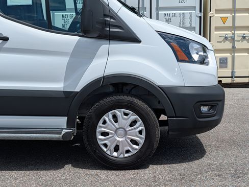 Used 2025 Ford Transit 250 Low Roof w/ Exterior Upgrade Package RWD image 48