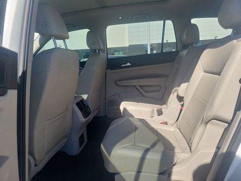 Used 2022 Volkswagen Atlas SE image 11