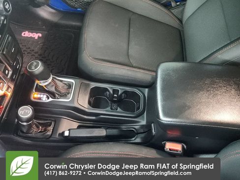 Used 2021 Jeep Wrangler Rubicon AWD/4WD image 24