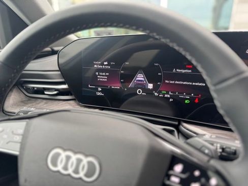 New 2025 Audi Q5 Premium Plus image 11