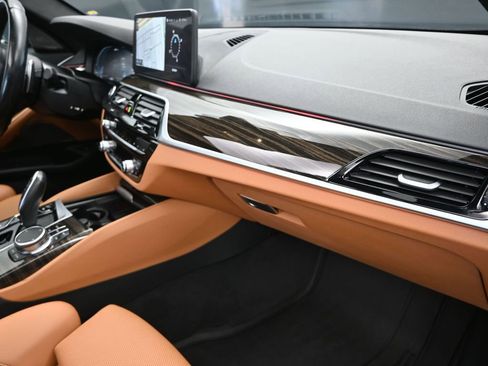 Certified 2023 BMW 530e w/ M Sport Package RWD image 24