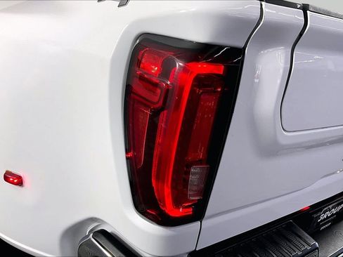 Used 2020 GMC Sierra 3500 SLT AWD/4WD image 27