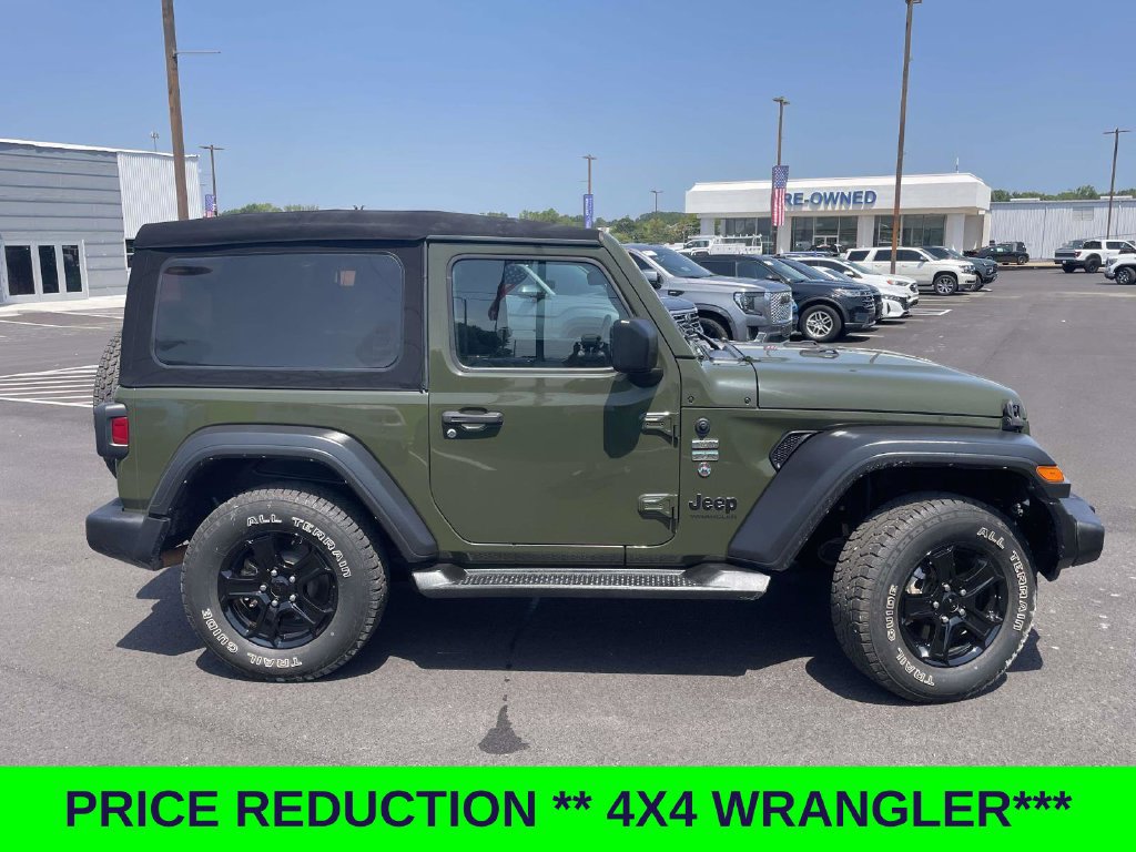 Used 2022 Jeep Wrangler Sport AWD/4WD image 2