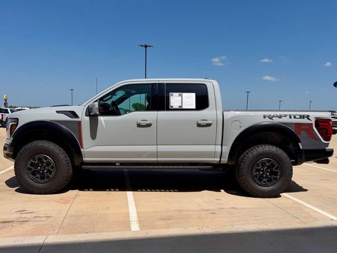 Used 2026 Ford F150 Raptor w/ Equipment Group 803A Raptor R AWD/4WD image 3