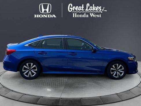 Used 2023 Honda Civic LX image 6