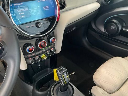 Used 2023 MINI Cooper SE FWD image 12