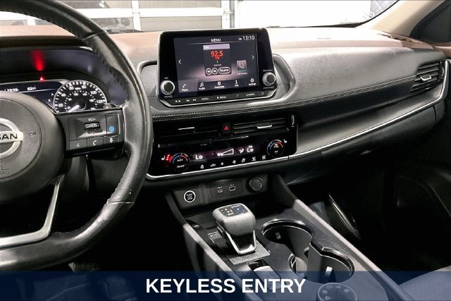 Used 2021 Nissan Rogue SV AWD/4WD image 12