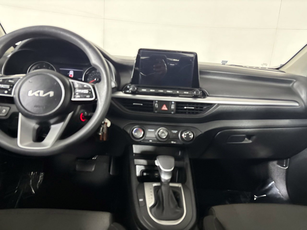 Used 2024 Kia Forte LXS FWD image 24