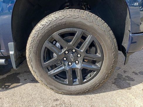 Used 2023 Chevrolet Silverado 1500 RST w/ Z71 Off-Road Package image 33