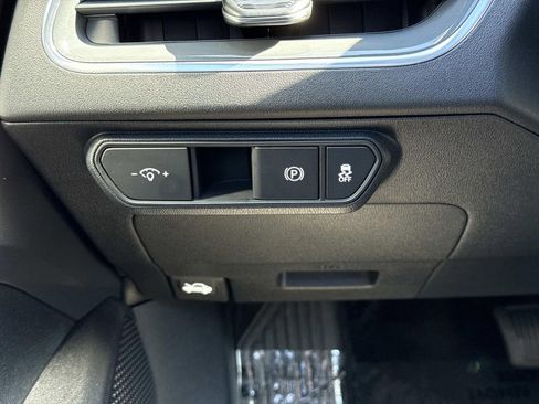 Used 2025 Kia K4 GT-Line FWD image 13