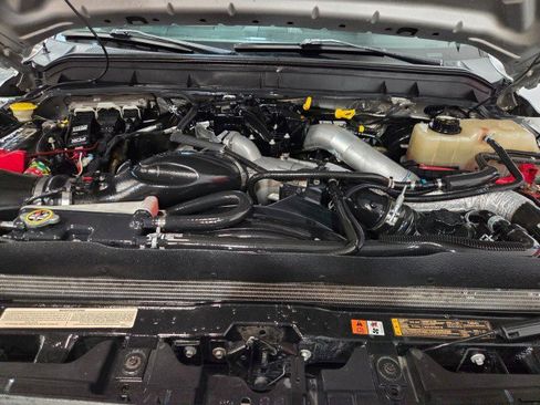 Used 2015 Ford F250 Lariat w/ Lariat Ultimate Package image 93