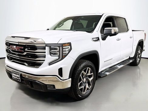 New 2026 GMC Sierra 1500 SLT AWD/4WD image 1