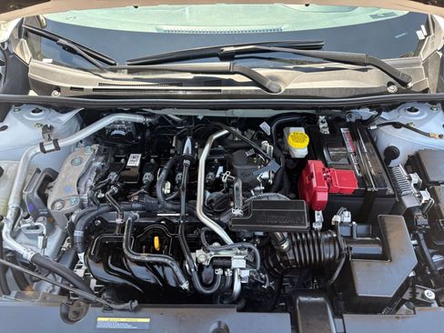 Used 2025 Nissan Sentra SV FWD image 30